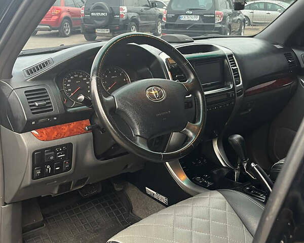 Чорний Тойота Ленд Крузер Прадо, об'ємом двигуна 4 л та пробігом 258 тис. км за 13999 $, фото 9 на Automoto.ua