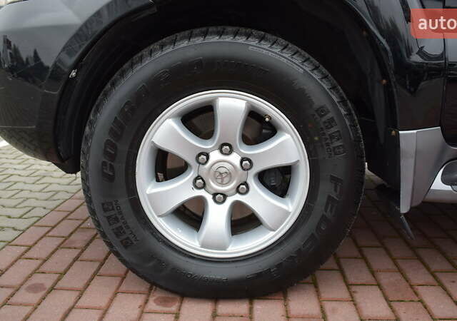 Черный Тойота Ленд Крузер Прадо, объемом двигателя 4 л и пробегом 231 тыс. км за 13900 $, фото 12 на Automoto.ua