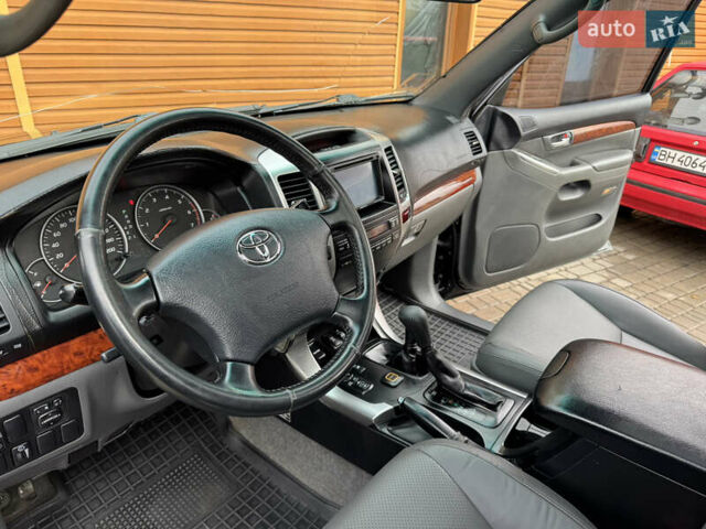 Черный Тойота Ленд Крузер Прадо, объемом двигателя 4 л и пробегом 233 тыс. км за 15700 $, фото 15 на Automoto.ua