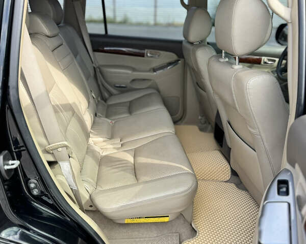 Черный Тойота Ленд Крузер Прадо, объемом двигателя 3.96 л и пробегом 347 тыс. км за 18800 $, фото 10 на Automoto.ua