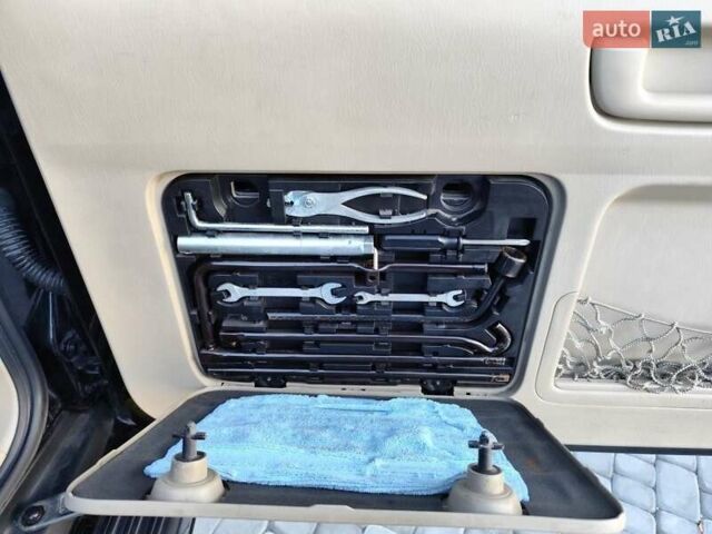 Черный Тойота Ленд Крузер Прадо, объемом двигателя 4 л и пробегом 252 тыс. км за 13950 $, фото 18 на Automoto.ua