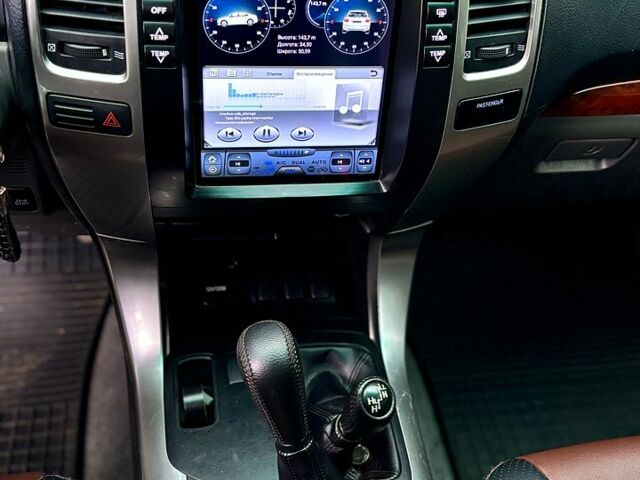 Черный Тойота Ленд Крузер Прадо, объемом двигателя 2.7 л и пробегом 224 тыс. км за 13200 $, фото 9 на Automoto.ua