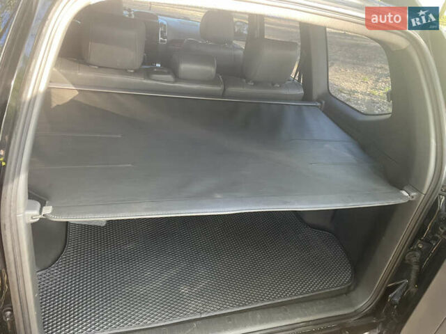 Черный Тойота Ленд Крузер Прадо, объемом двигателя 3.96 л и пробегом 270 тыс. км за 15500 $, фото 6 на Automoto.ua