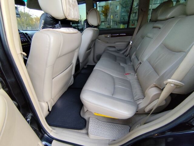 Черный Тойота Ленд Крузер Прадо, объемом двигателя 4 л и пробегом 252 тыс. км за 13950 $, фото 10 на Automoto.ua