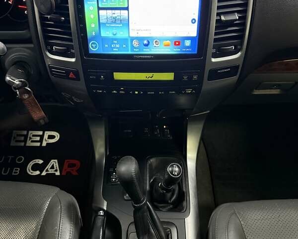 Черный Тойота Ленд Крузер Прадо, объемом двигателя 3.96 л и пробегом 282 тыс. км за 16500 $, фото 27 на Automoto.ua