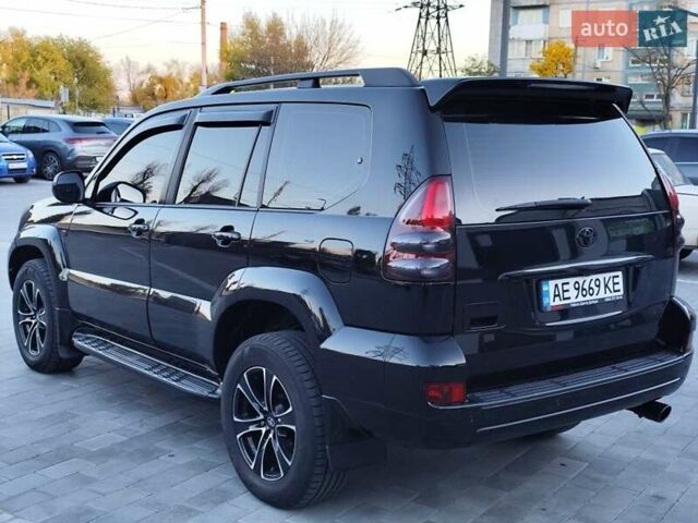 Черный Тойота Ленд Крузер Прадо, объемом двигателя 4 л и пробегом 252 тыс. км за 13950 $, фото 3 на Automoto.ua
