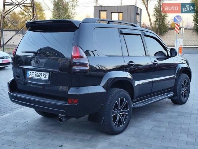Черный Тойота Ленд Крузер Прадо, объемом двигателя 4 л и пробегом 252 тыс. км за 13950 $, фото 2 на Automoto.ua