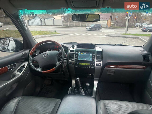 Чорний Тойота Ленд Крузер Прадо, об'ємом двигуна 3.96 л та пробігом 305 тис. км за 13800 $, фото 10 на Automoto.ua