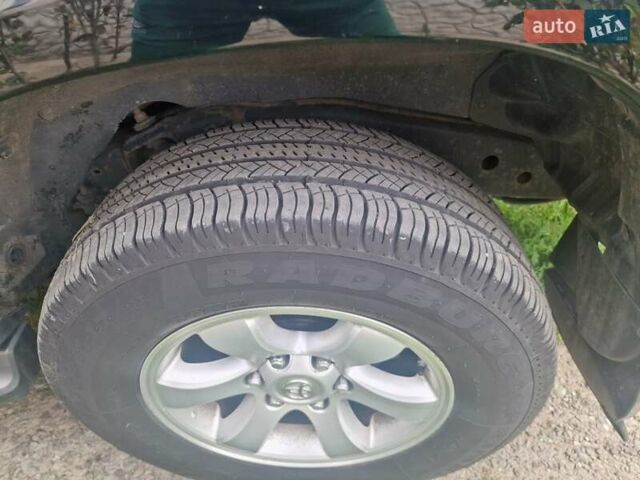 Черный Тойота Ленд Крузер Прадо, объемом двигателя 2.69 л и пробегом 205 тыс. км за 16499 $, фото 2 на Automoto.ua