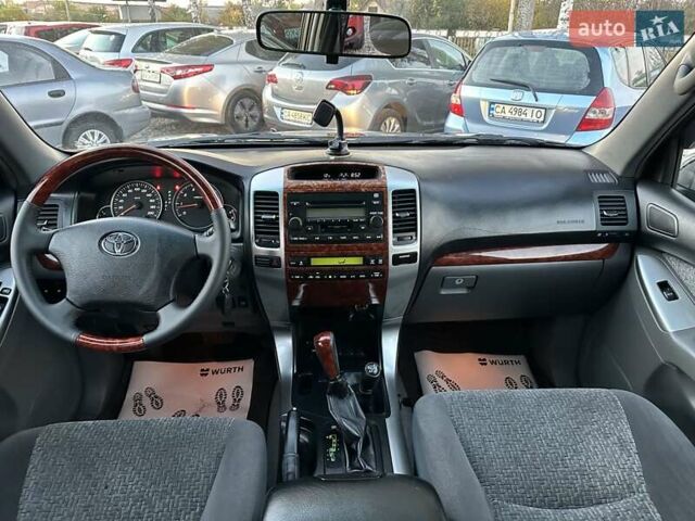 Черный Тойота Ленд Крузер Прадо, объемом двигателя 2.7 л и пробегом 223 тыс. км за 10900 $, фото 18 на Automoto.ua