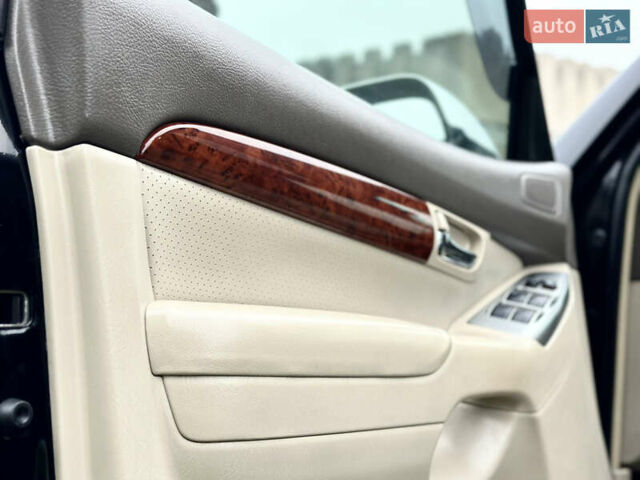 Черный Тойота Ленд Крузер Прадо, объемом двигателя 4 л и пробегом 285 тыс. км за 15800 $, фото 83 на Automoto.ua