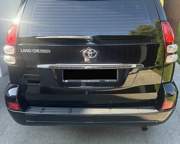 Черный Тойота Ленд Крузер Прадо, объемом двигателя 4 л и пробегом 320 тыс. км за 18500 $, фото 1 на Automoto.ua