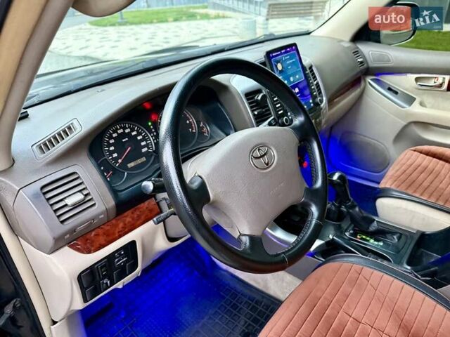 Черный Тойота Ленд Крузер Прадо, объемом двигателя 4 л и пробегом 331 тыс. км за 10999 $, фото 59 на Automoto.ua