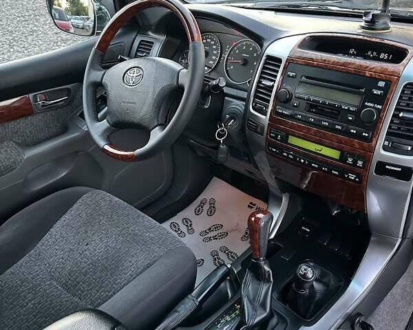 Черный Тойота Ленд Крузер Прадо, объемом двигателя 2.7 л и пробегом 223 тыс. км за 10900 $, фото 15 на Automoto.ua