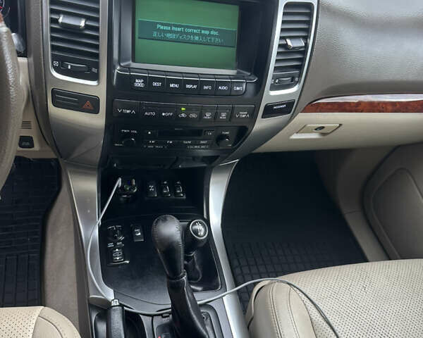 Чорний Тойота Ленд Крузер Прадо, об'ємом двигуна 2.98 л та пробігом 311 тис. км за 16000 $, фото 8 на Automoto.ua