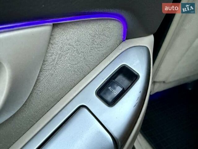 Черный Тойота Ленд Крузер Прадо, объемом двигателя 4 л и пробегом 331 тыс. км за 10999 $, фото 38 на Automoto.ua