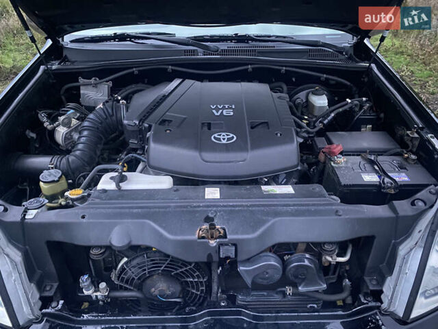 Черный Тойота Ленд Крузер Прадо, объемом двигателя 3.96 л и пробегом 419 тыс. км за 15900 $, фото 23 на Automoto.ua