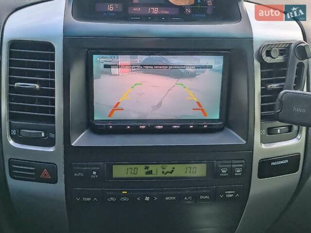 Черный Тойота Ленд Крузер Прадо, объемом двигателя 4 л и пробегом 313 тыс. км за 15490 $, фото 28 на Automoto.ua