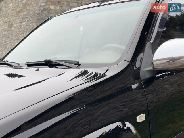 Черный Тойота Ленд Крузер Прадо, объемом двигателя 4 л и пробегом 285 тыс. км за 15800 $, фото 10 на Automoto.ua