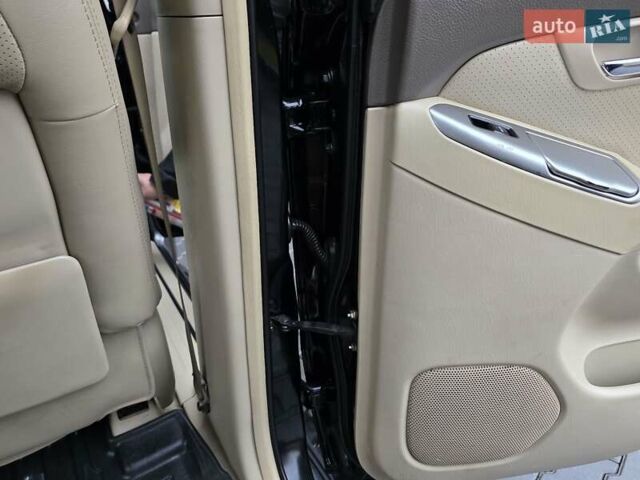 Чорний Тойота Ленд Крузер Прадо, об'ємом двигуна 4 л та пробігом 260 тис. км за 12999 $, фото 68 на Automoto.ua