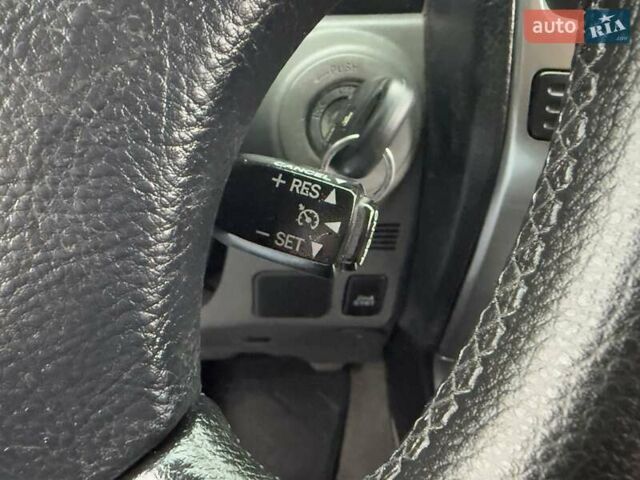 Чорний Тойота Ленд Крузер Прадо, об'ємом двигуна 4 л та пробігом 288 тис. км за 15000 $, фото 21 на Automoto.ua