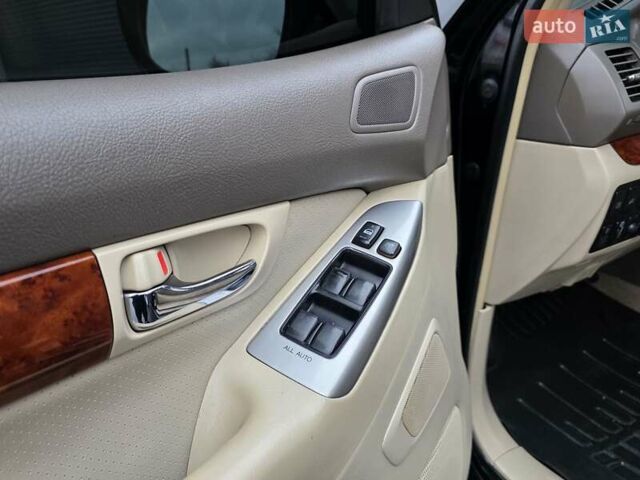 Чорний Тойота Ленд Крузер Прадо, об'ємом двигуна 4 л та пробігом 260 тис. км за 12999 $, фото 49 на Automoto.ua