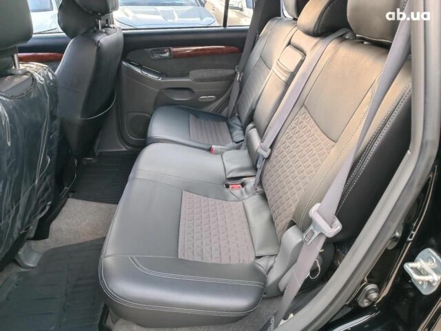 Черный Тойота Ленд Крузер Прадо, объемом двигателя 4 л и пробегом 313 тыс. км за 15490 $, фото 13 на Automoto.ua