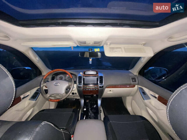 Черный Тойота Ленд Крузер Прадо, объемом двигателя 3.96 л и пробегом 419 тыс. км за 15900 $, фото 17 на Automoto.ua