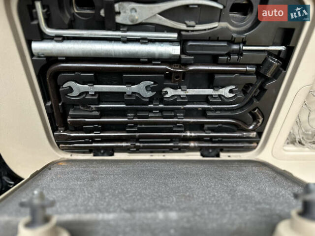 Черный Тойота Ленд Крузер Прадо, объемом двигателя 4 л и пробегом 207 тыс. км за 18300 $, фото 64 на Automoto.ua