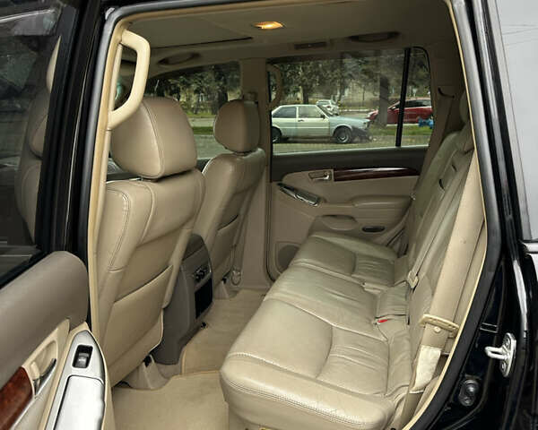 Черный Тойота Ленд Крузер Прадо, объемом двигателя 4 л и пробегом 207 тыс. км за 18300 $, фото 19 на Automoto.ua