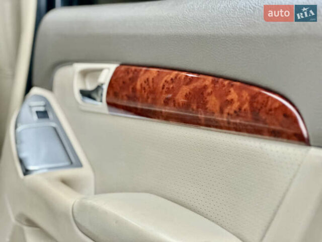 Черный Тойота Ленд Крузер Прадо, объемом двигателя 4 л и пробегом 285 тыс. км за 15800 $, фото 106 на Automoto.ua