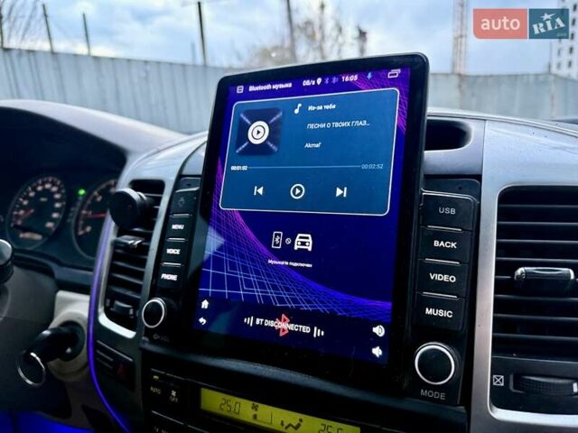 Черный Тойота Ленд Крузер Прадо, объемом двигателя 4 л и пробегом 331 тыс. км за 10999 $, фото 47 на Automoto.ua