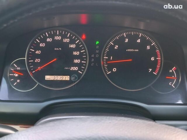 Черный Тойота Ленд Крузер Прадо, объемом двигателя 4 л и пробегом 313 тыс. км за 15490 $, фото 23 на Automoto.ua