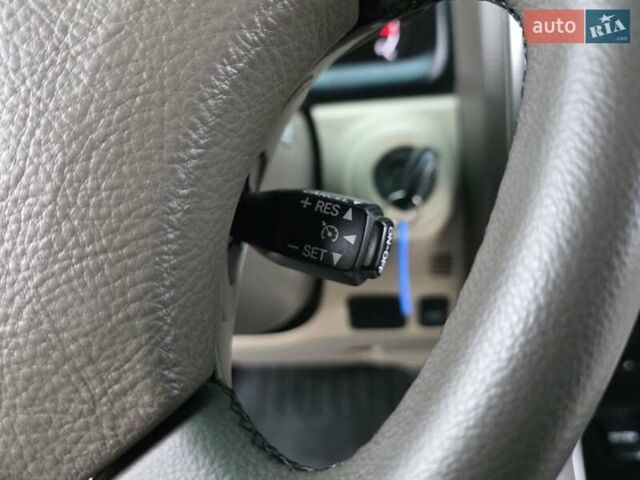 Чорний Тойота Ленд Крузер Прадо, об'ємом двигуна 4 л та пробігом 260 тис. км за 12999 $, фото 37 на Automoto.ua