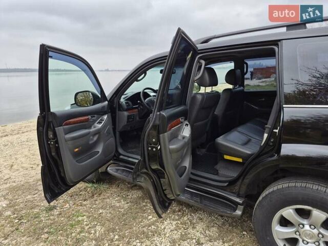 Черный Тойота Ленд Крузер Прадо, объемом двигателя 3.96 л и пробегом 288 тыс. км за 14100 $, фото 4 на Automoto.ua