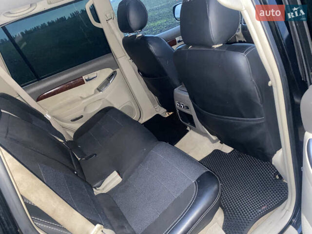 Черный Тойота Ленд Крузер Прадо, объемом двигателя 3.96 л и пробегом 419 тыс. км за 15900 $, фото 14 на Automoto.ua