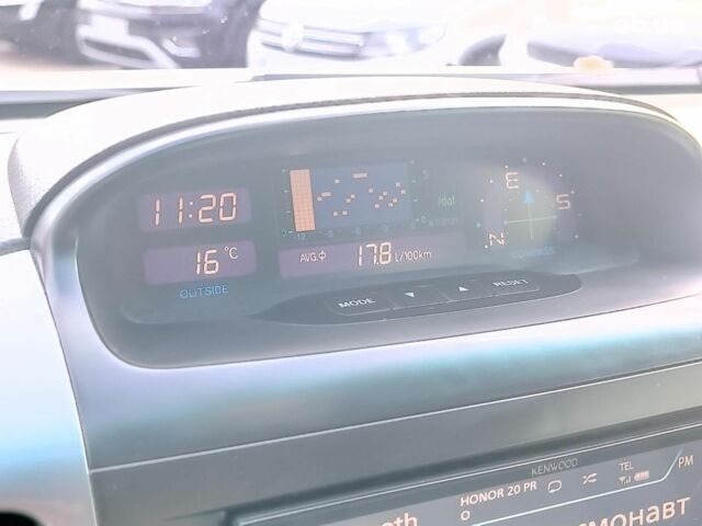 Черный Тойота Ленд Крузер Прадо, объемом двигателя 4 л и пробегом 313 тыс. км за 15490 $, фото 25 на Automoto.ua