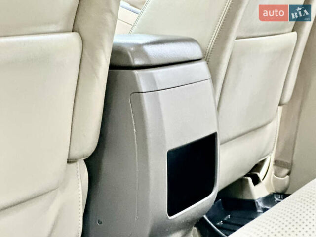 Черный Тойота Ленд Крузер Прадо, объемом двигателя 4 л и пробегом 285 тыс. км за 15800 $, фото 114 на Automoto.ua