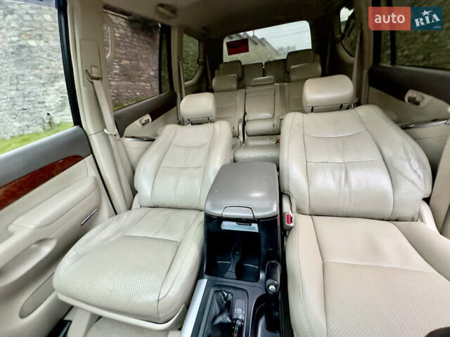 Черный Тойота Ленд Крузер Прадо, объемом двигателя 4 л и пробегом 285 тыс. км за 15800 $, фото 72 на Automoto.ua
