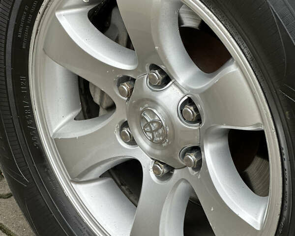 Черный Тойота Ленд Крузер Прадо, объемом двигателя 4 л и пробегом 207 тыс. км за 18300 $, фото 47 на Automoto.ua