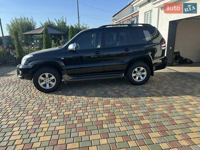 Чорний Тойота Ленд Крузер Прадо, об'ємом двигуна 4 л та пробігом 298 тис. км за 16000 $, фото 1 на Automoto.ua