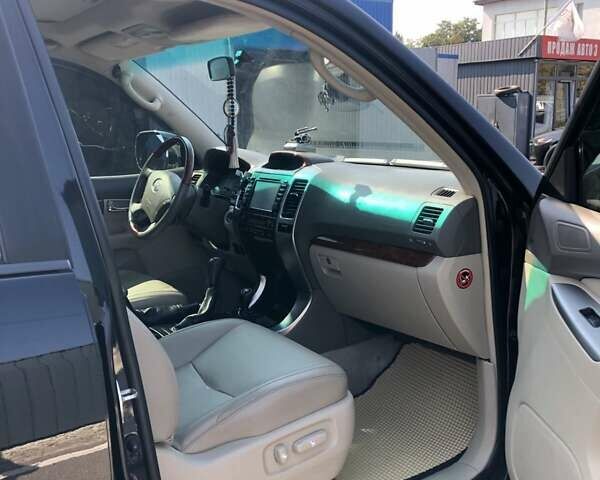 Черный Тойота Ленд Крузер Прадо, объемом двигателя 3.96 л и пробегом 237 тыс. км за 13500 $, фото 1 на Automoto.ua