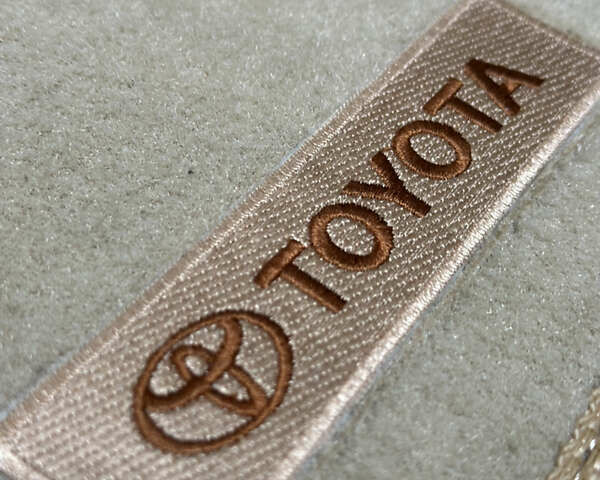 Черный Тойота Ленд Крузер Прадо, объемом двигателя 4 л и пробегом 207 тыс. км за 18300 $, фото 52 на Automoto.ua