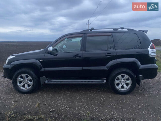 Черный Тойота Ленд Крузер Прадо, объемом двигателя 3.96 л и пробегом 419 тыс. км за 15900 $, фото 9 на Automoto.ua