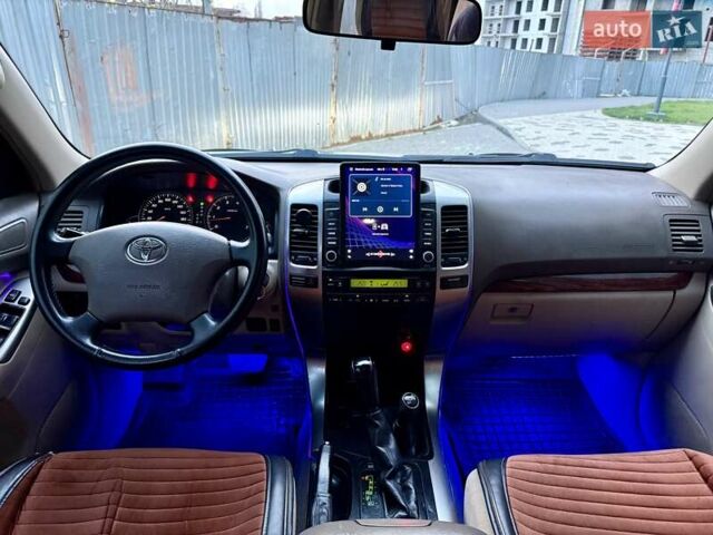 Черный Тойота Ленд Крузер Прадо, объемом двигателя 4 л и пробегом 331 тыс. км за 10999 $, фото 33 на Automoto.ua