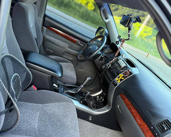 Чорний Тойота Ленд Крузер Прадо, об'ємом двигуна 2.7 л та пробігом 190 тис. км за 16700 $, фото 11 на Automoto.ua