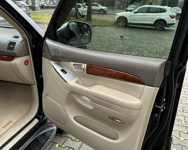 Черный Тойота Ленд Крузер Прадо, объемом двигателя 4 л и пробегом 207 тыс. км за 18300 $, фото 13 на Automoto.ua