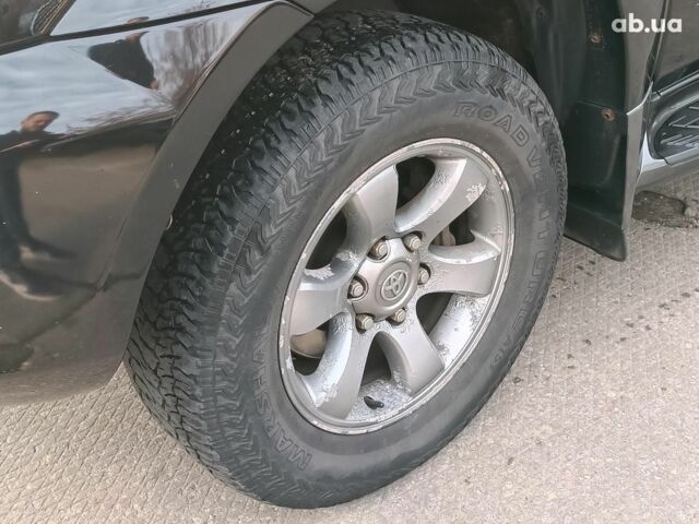 Черный Тойота Ленд Крузер Прадо, объемом двигателя 4 л и пробегом 313 тыс. км за 15490 $, фото 3 на Automoto.ua