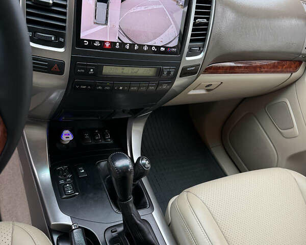 Чорний Тойота Ленд Крузер Прадо, об'ємом двигуна 4 л та пробігом 274 тис. км за 16900 $, фото 8 на Automoto.ua