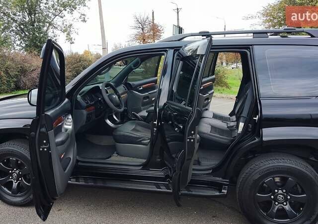 Чорний Тойота Ленд Крузер Прадо, об'ємом двигуна 2.69 л та пробігом 250 тис. км за 14200 $, фото 30 на Automoto.ua